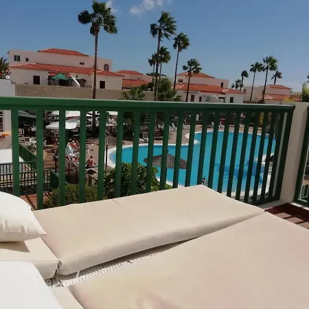 Las Adelfas Ii, Golf Del Sur - Lovely Sunny 2 Bed 빌라